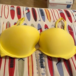 Victoria Secret Push up bra